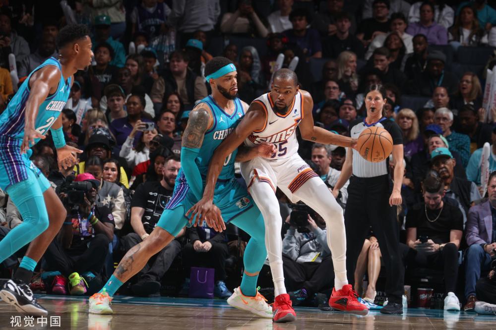 虽然乌尔赖 虽然乌尔赖